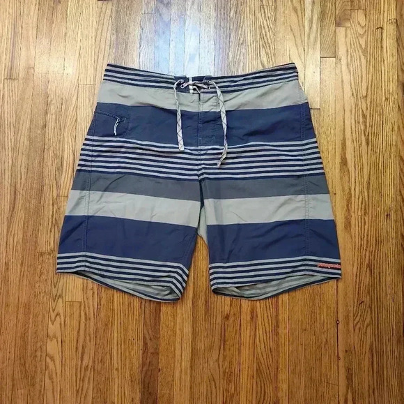 Patagonia Board Shorts Men’s 38 Wavefarer Coastal Surf Pool Ocean Swimming Trunk - Picture 1 of 7